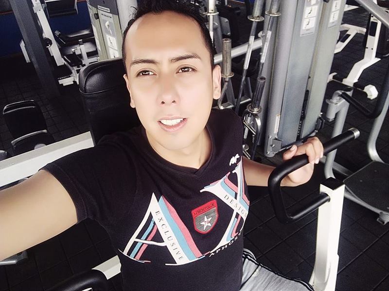 Date this hard body Colombia man ROMEO from Bogota CO23001