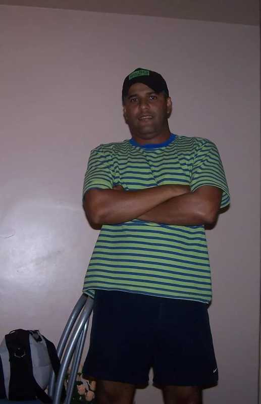 Date this pretty Brazil man Charles from Brasília BR10390
