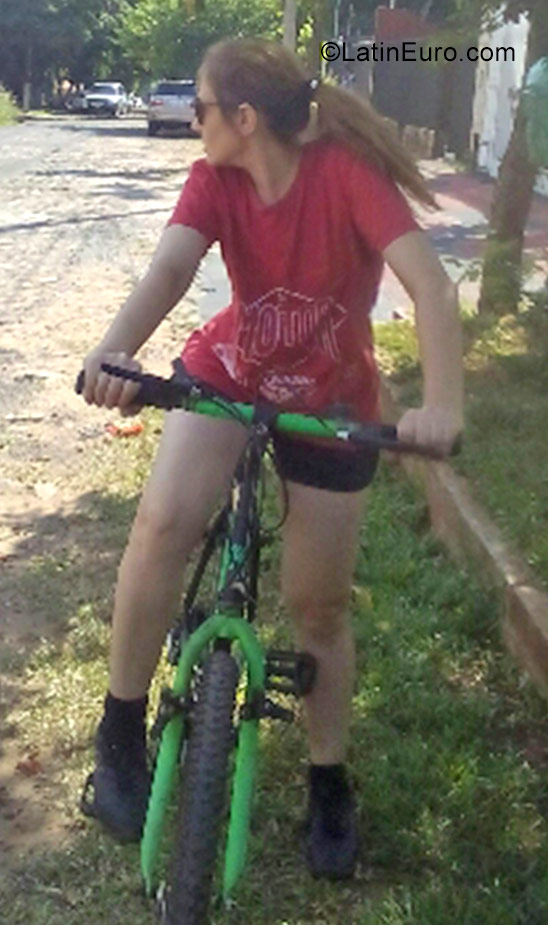 Date this hot Paraguay girl Vania from Asuncion PY16