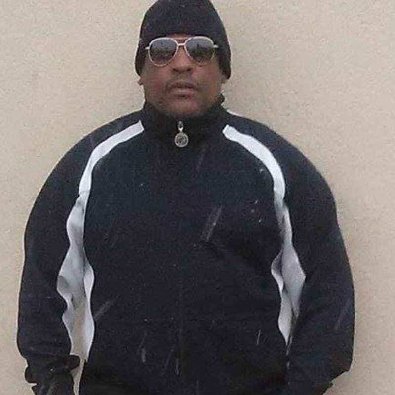 Date this tall United States man Poppy4U from New York US18936