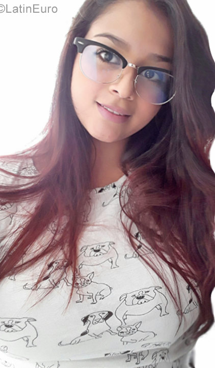 Date this delightful Colombia girl Veronica from Medellin CO23045