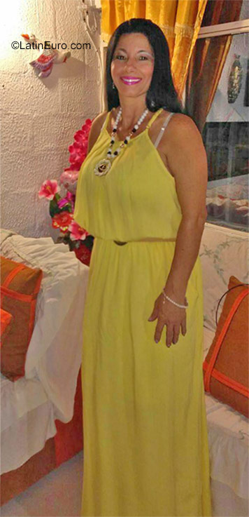 Date this cute Colombia girl Blanca from Jamundi CO23052