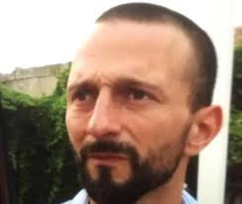 Date this pretty Algeria man Ghani from Algirs DZ22