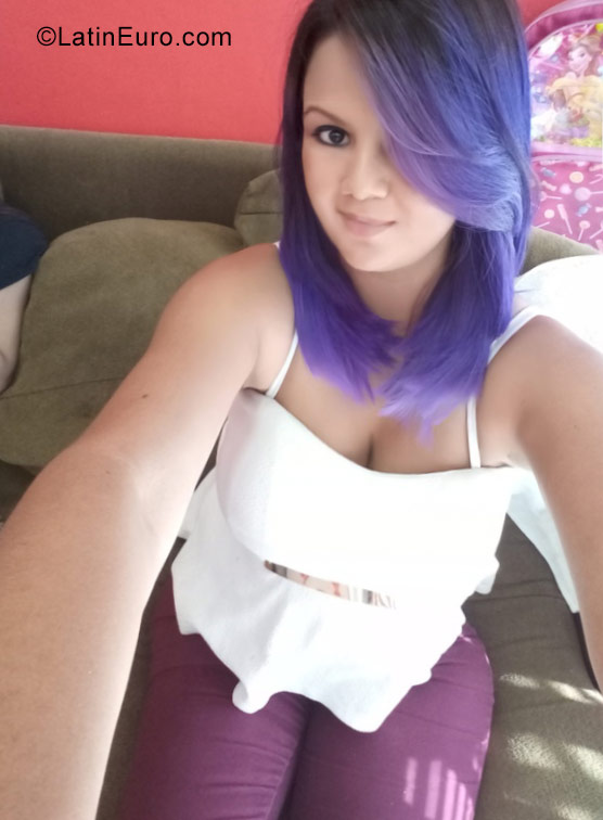 Date this fun Honduras girl Cindy from San Pedro Sula HN2434