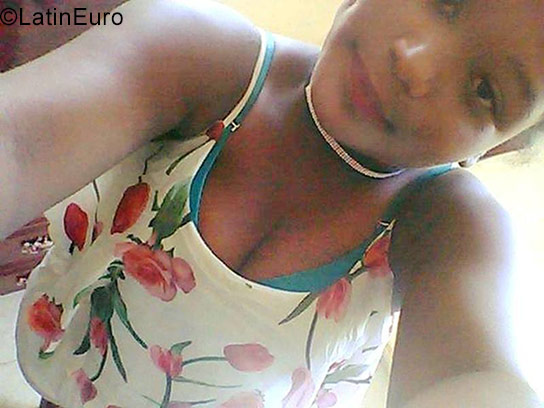 Date this gorgeous Dominican Republic girl Scarlett from Santo Domingo DO31536