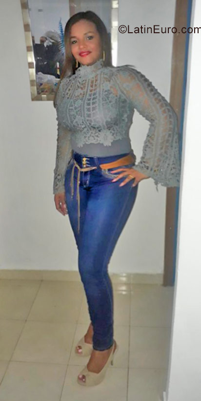 Date this stunning Panama girl Maria from panama city PA1108