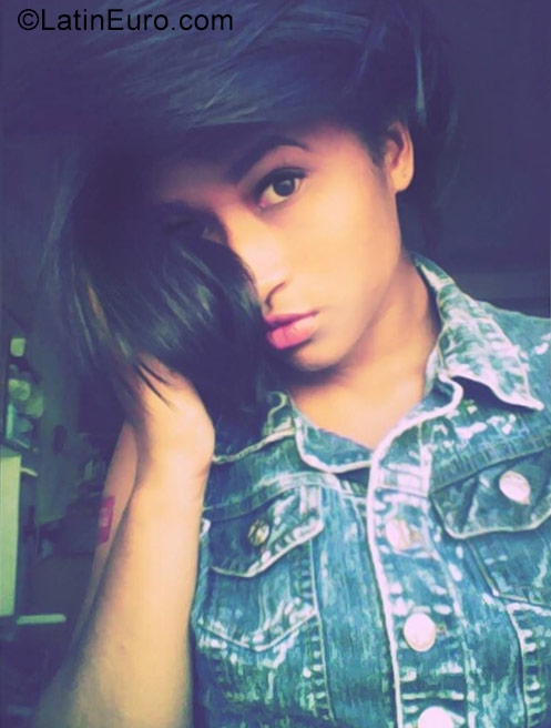 Date this young Venezuela girl Yelimar from Puerto La Cruz VE1409