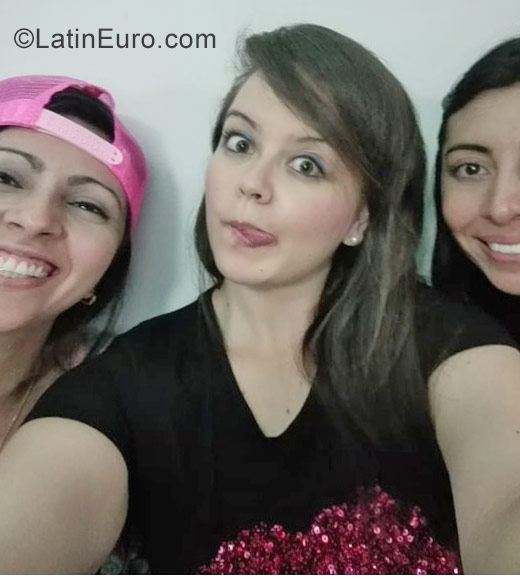 Date this athletic Colombia girl Catalina from Bucaramanga CO23567