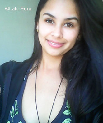 Date this exotic Venezuela girl Andreina from Valera VE1472