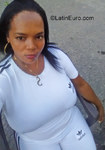 happy Dominican Republic girl Mari from Santo Domingo DO32035