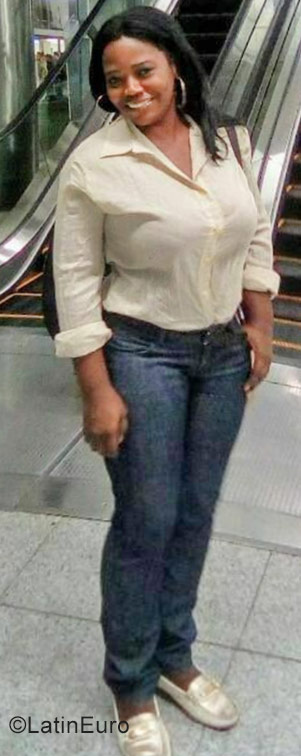 Date this gorgeous Colombia girl Juana from Cali CO23649