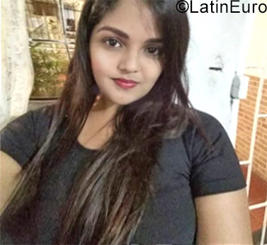 Date this sensual Colombia girl Yuri from Barranquilla CO23653