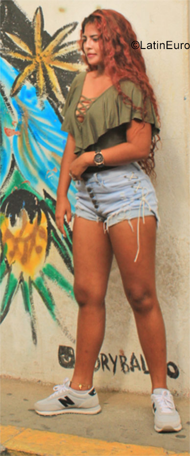 Date this voluptuous Panama girl Karitho from Panama City PA1114