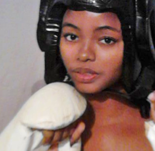 Date this gorgeous Venezuela girl Karli from Chichirirviche VE1549