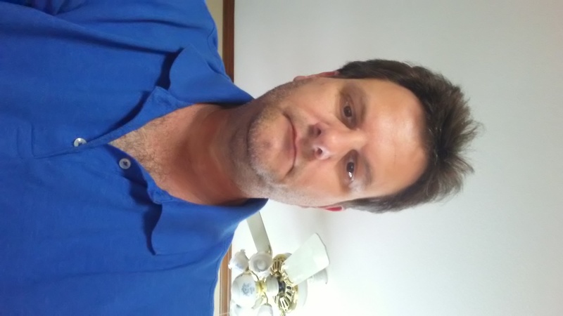 Date this athletic United States man Frank from Baton Rouge US19254