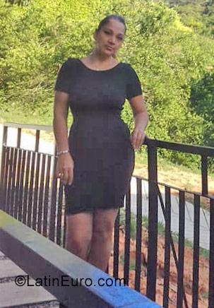 Date this happy Colombia girl Adriana from Medellin CO23797