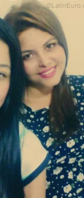 Date this nice looking Colombia girl Linda from Yopal CO23802