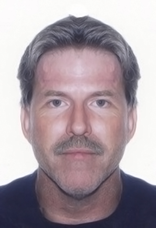 Date this pretty Canada man Derek from London CA781