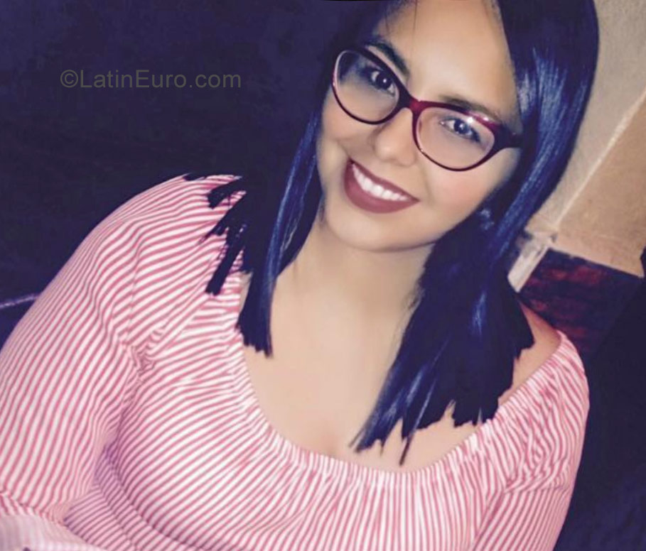 Date this delightful Venezuela girl Marielis from Maracay VE1593