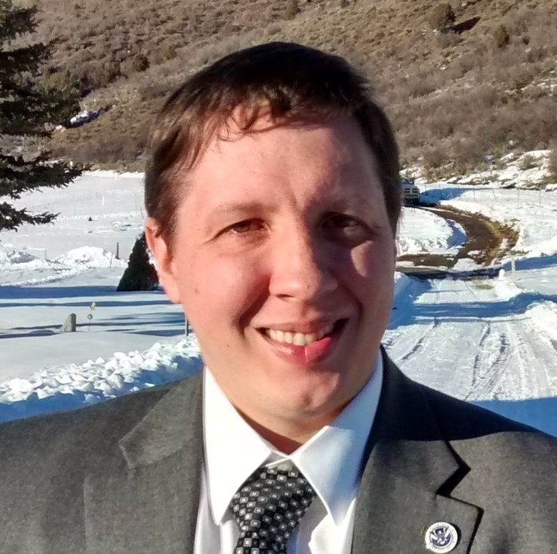 Date this hard body United States man C from Denver US19284