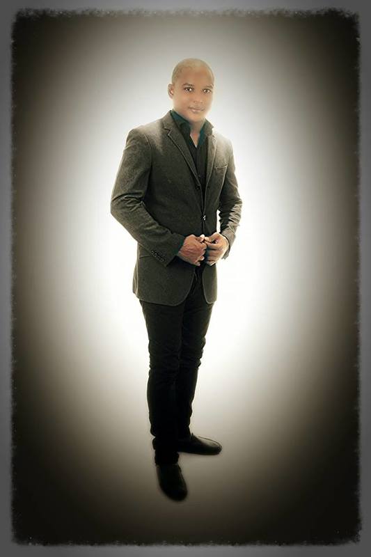 Date this young Dominican Republic man Manuel santos from Santo Domingo DO32600