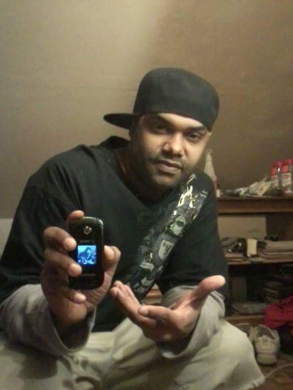 Date this cute United States man ANGELITO from  US19365