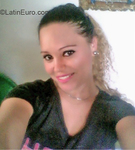 tall Venezuela girl Magian from Caracas VE1684