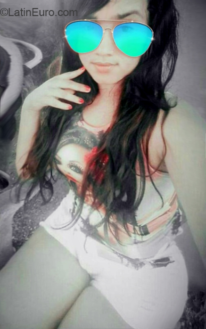 Date this tall Dominican Republic girl Fanny from Santo Domingo DO32679