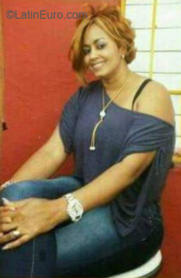 Date this young Dominican Republic girl Wenddy from Hato Mayor Del Rey DO32744