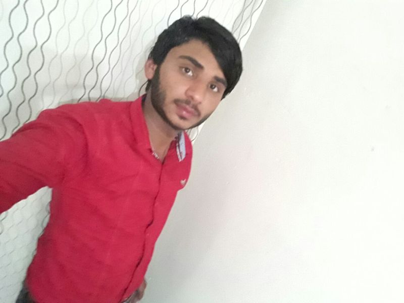 Date this foxy Pakistan man Umii from Sargodha PK171