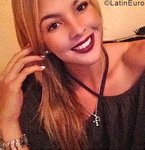 luscious Venezuela girl Anais from Valencia VE1756