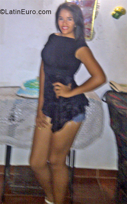 Date this athletic Venezuela girl Dioscorie from Puerto La Cruz VE1759