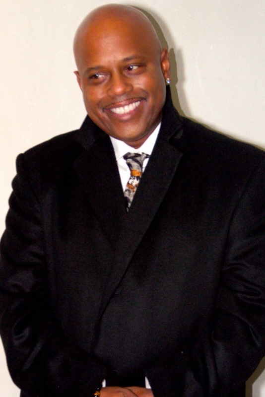 Date this attractive United States man Legrand from Inglewood US19435