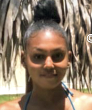 Date this hot Dominican Republic girl Yulie from Santo Domingo DO32913