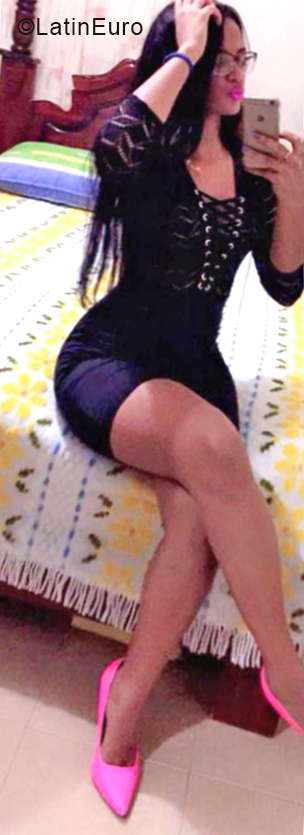 Date this pretty Dominican Republic girl Yanibel from Puerto Plata DO40959