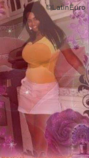 Date this gorgeous Dominican Republic girl Denisse from Bonao DO55692