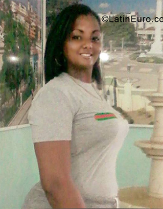 Date this cute Cuba girl Lisandra from Santiago De Cuba CU472