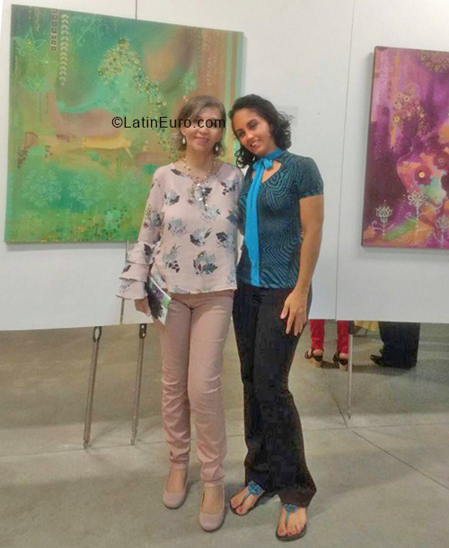 Date this sultry Colombia girl Patricia from Cali CO24274