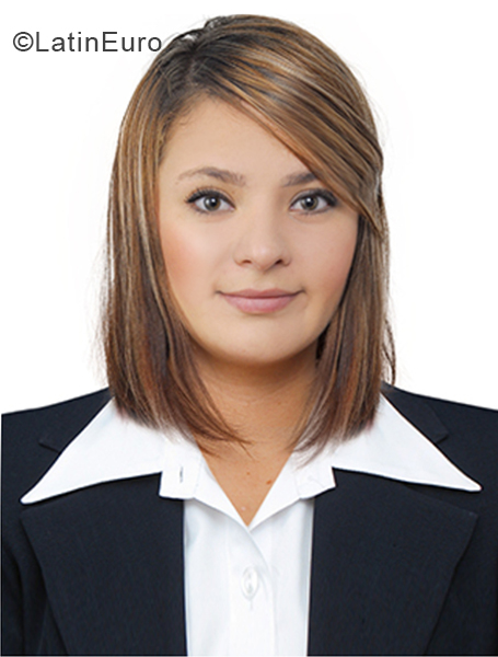 Date this lovely Colombia girl Eliana ramrez from Medellin CO31570