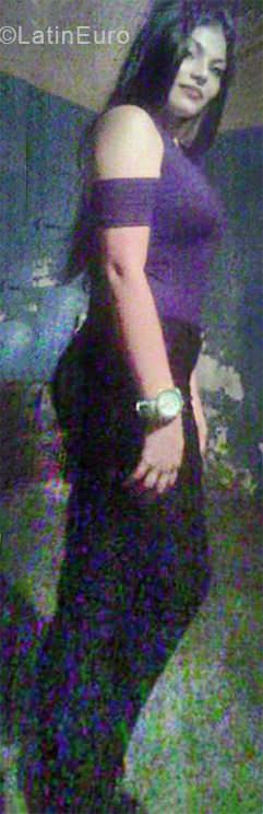 Date this funny Venezuela girl Ana from Acarigua VE1863