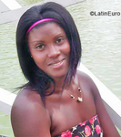 lovely Cuba girl Yasmile from Matanzas CU375