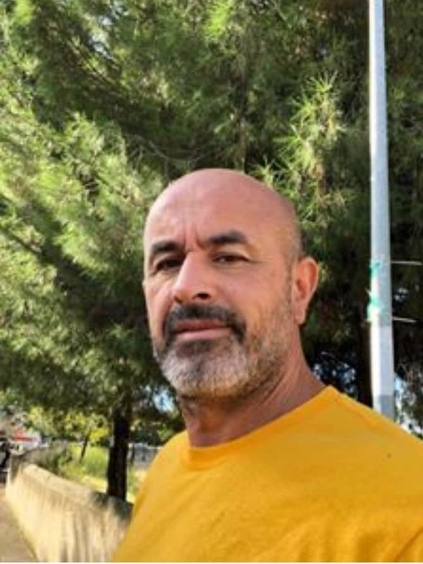 Date this charming United States man Boscobah from Alaska US19548