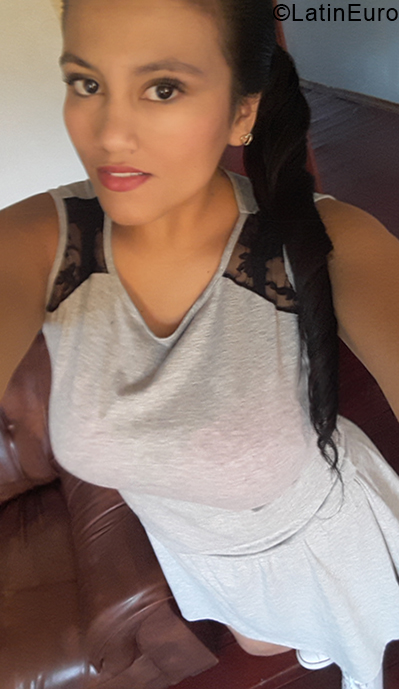 Date this charming Colombia girl Alejandra from Manizales CO24431