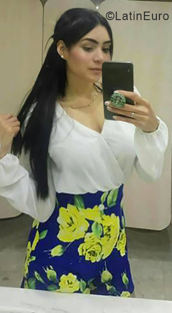 Date this hard body Venezuela girl Karol from Puerto La Cruz VE1934