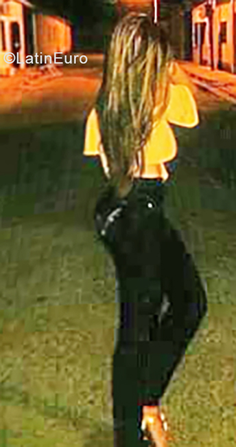 Date this voluptuous Venezuela girl Majohe from Guarico VE1950