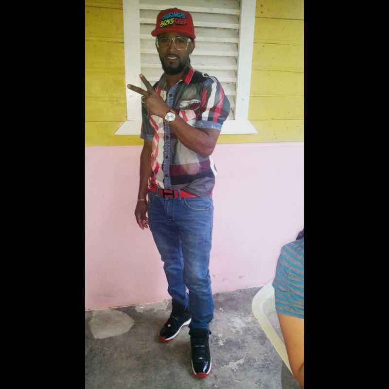 Date this nice looking Dominican Republic man Charli from Santiago DO33368
