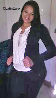 Date this pretty Colombia girl Alejandra from Medellin CO24543
