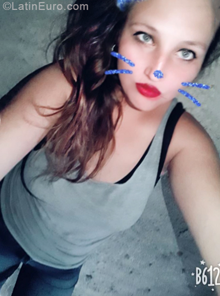 Date this cute Argentina girl Anto from parana AR169