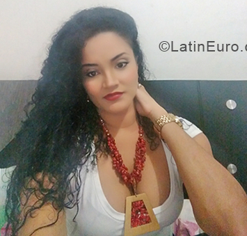 Date this athletic Colombia girl Zuleima from Cartagena CO24625