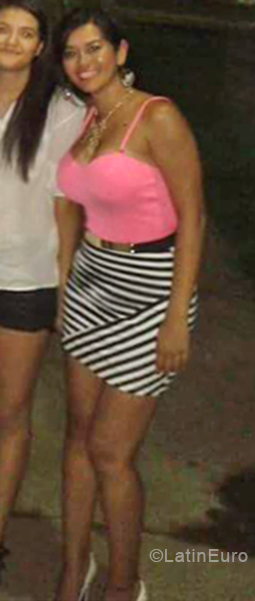 Date this sultry Colombia girl Carolina from Cali CO24642